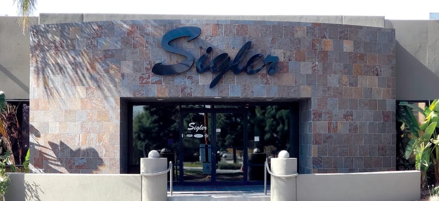 carrier-sigler-office-storefront-banner