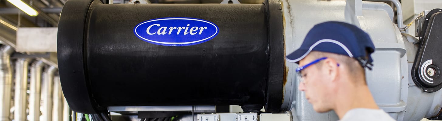 carrier-bluedge-service-technician-on-site_h