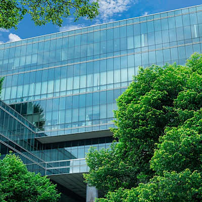 Facility_management_case-study_Uk-square-banner