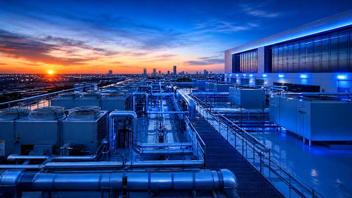 DAT-Sunset_Rooftop_Data_Center