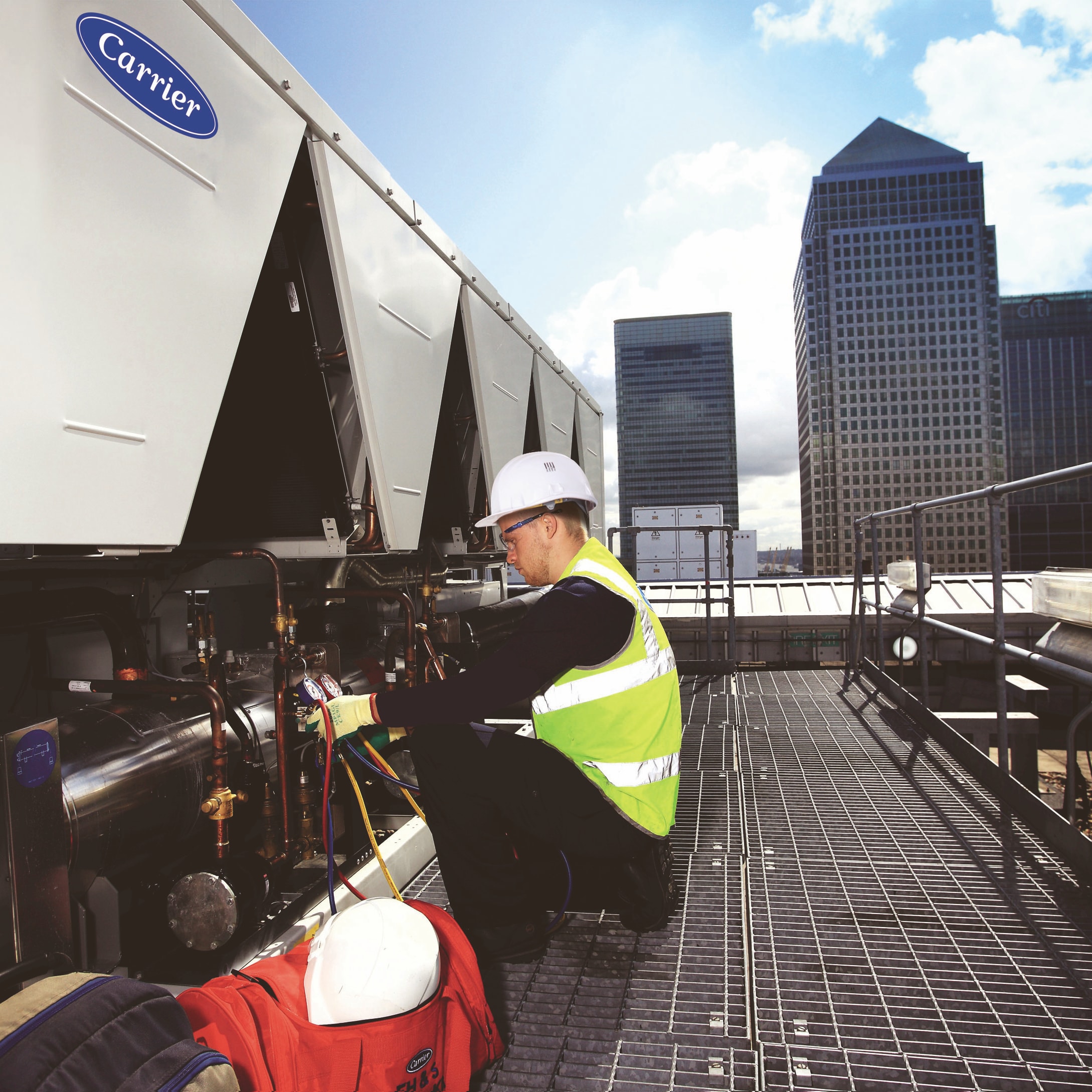 carrier-service-technician-on-roof-air-cooled-chiller-2_sq
