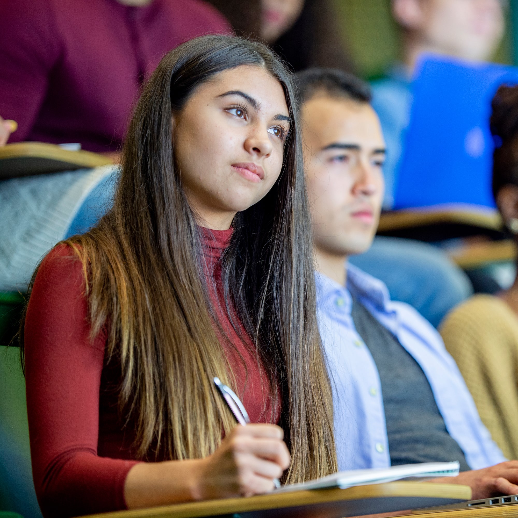 college-students-safe-class-1x1