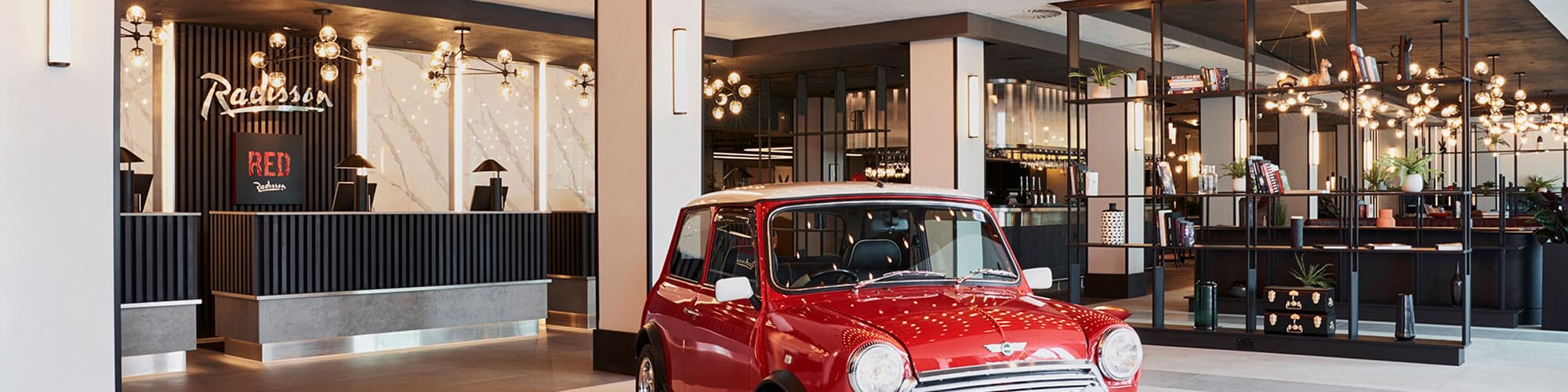 ciat-reception-at-radisson-red-heathrow_h