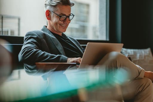 man-looking-at-laptop