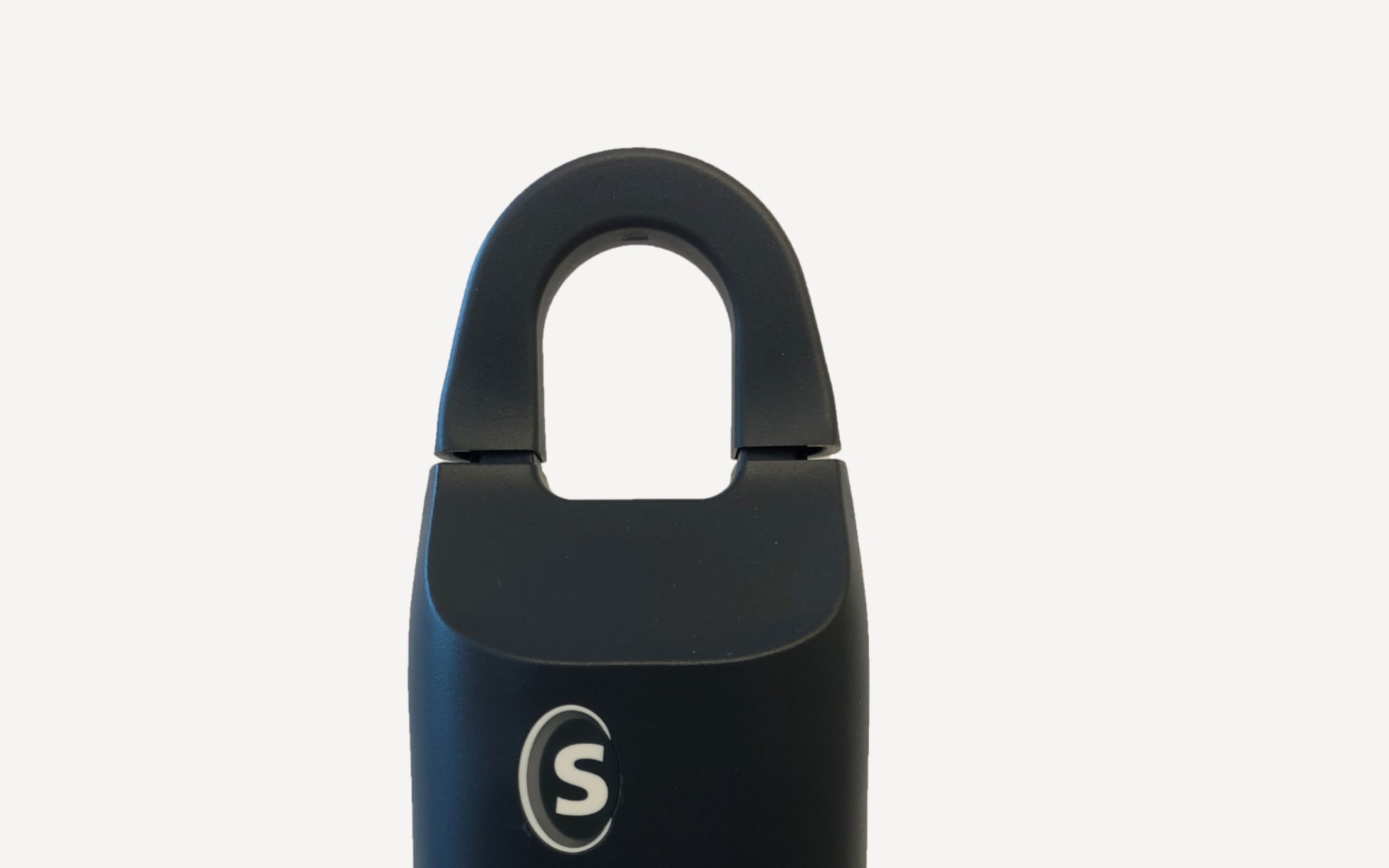 Supra real estate gray blue Invoy lockbox top half and shackle in front angle on white background.