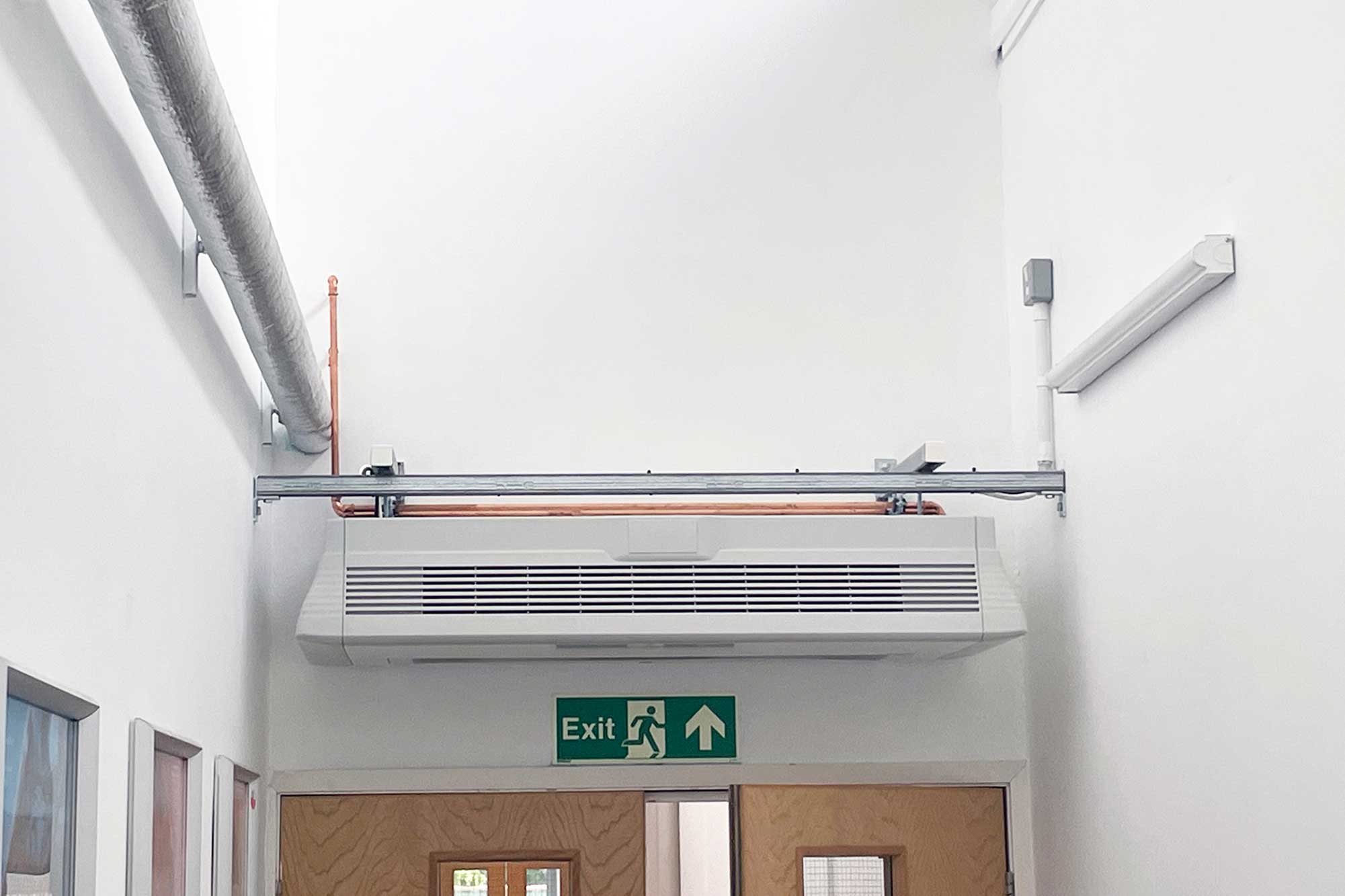 ciat-majorline-over-door