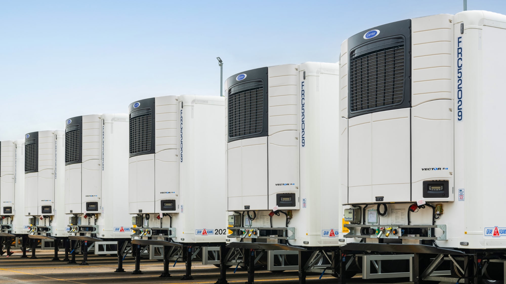 carrier-transicold_s-vector-s15-_2000x1125_1